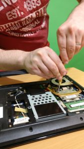 laptop lenovo - curatare si schimbare pasta termoconductoare